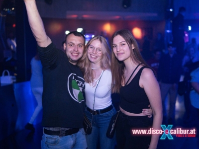 WIM06010