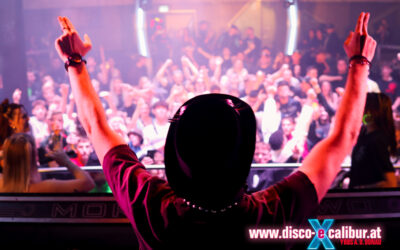 HARDCAMP pres. LEKKERFACES/MODJO